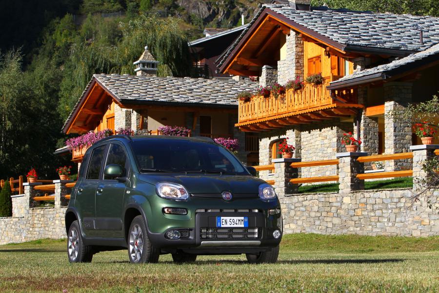  Fiat Panda 4x4 2012 года  (фото 38 из 77)